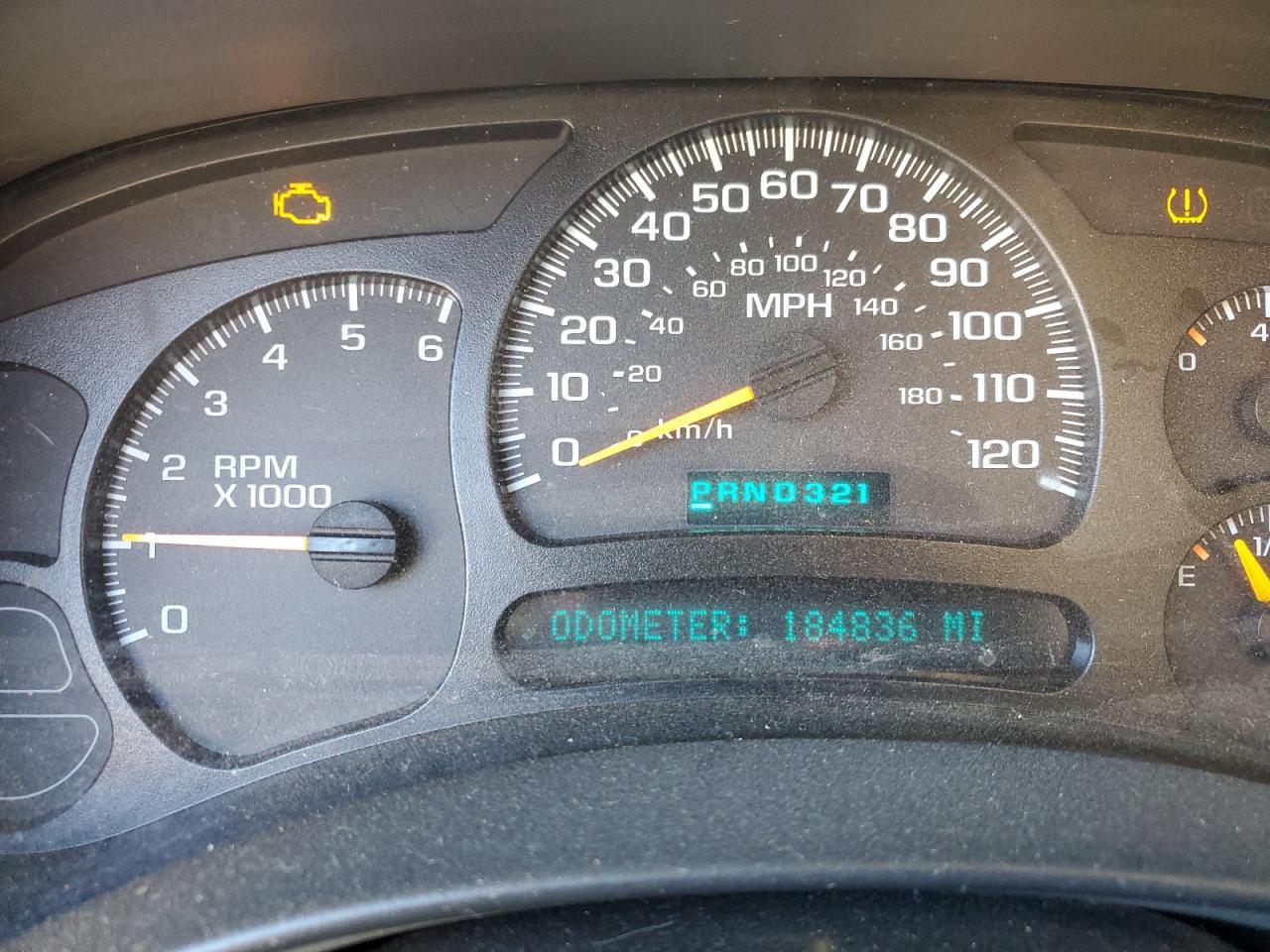 2005 CHEVROLET Suburban