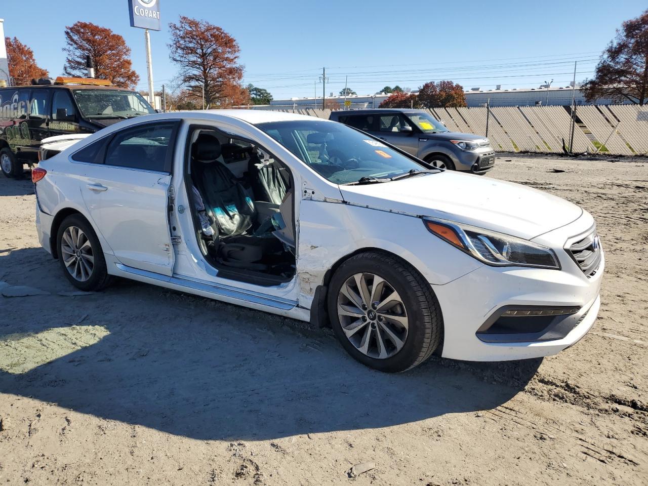 2016 HYUNDAI SONATA