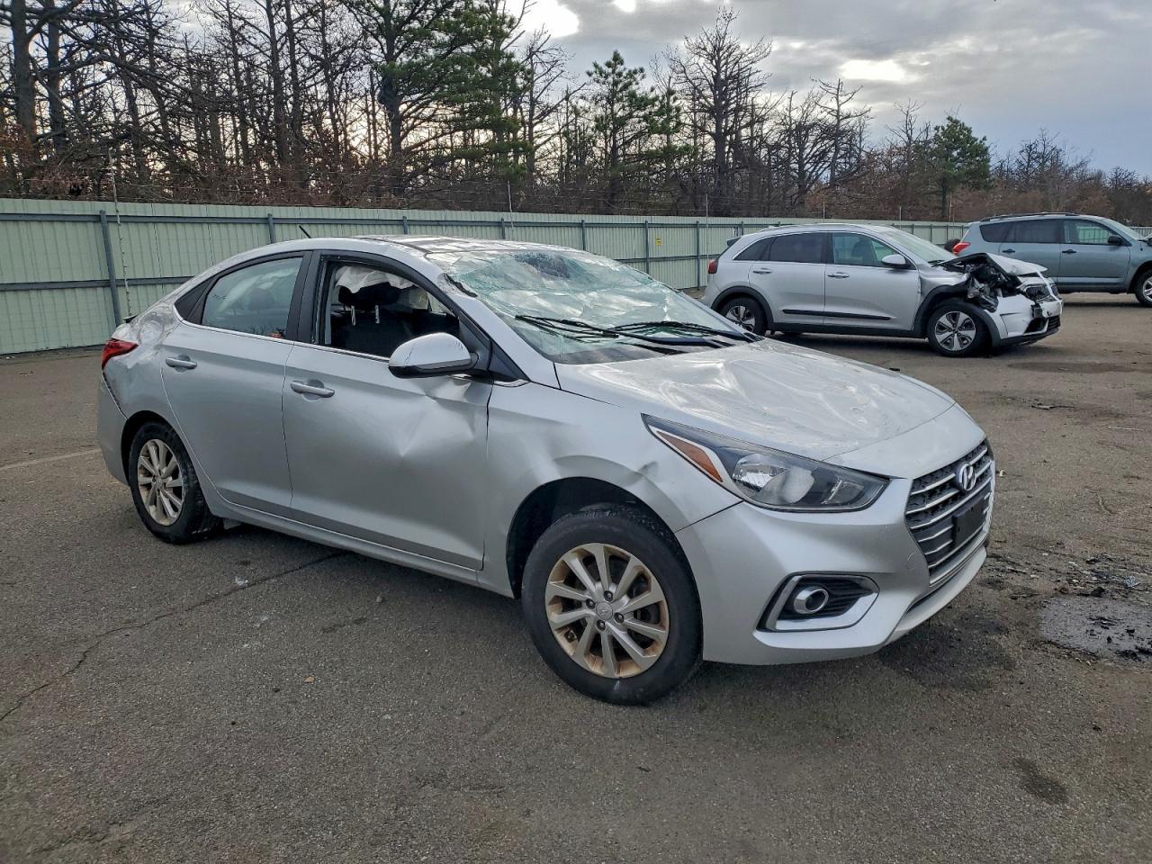 2019 HYUNDAI ACCENT