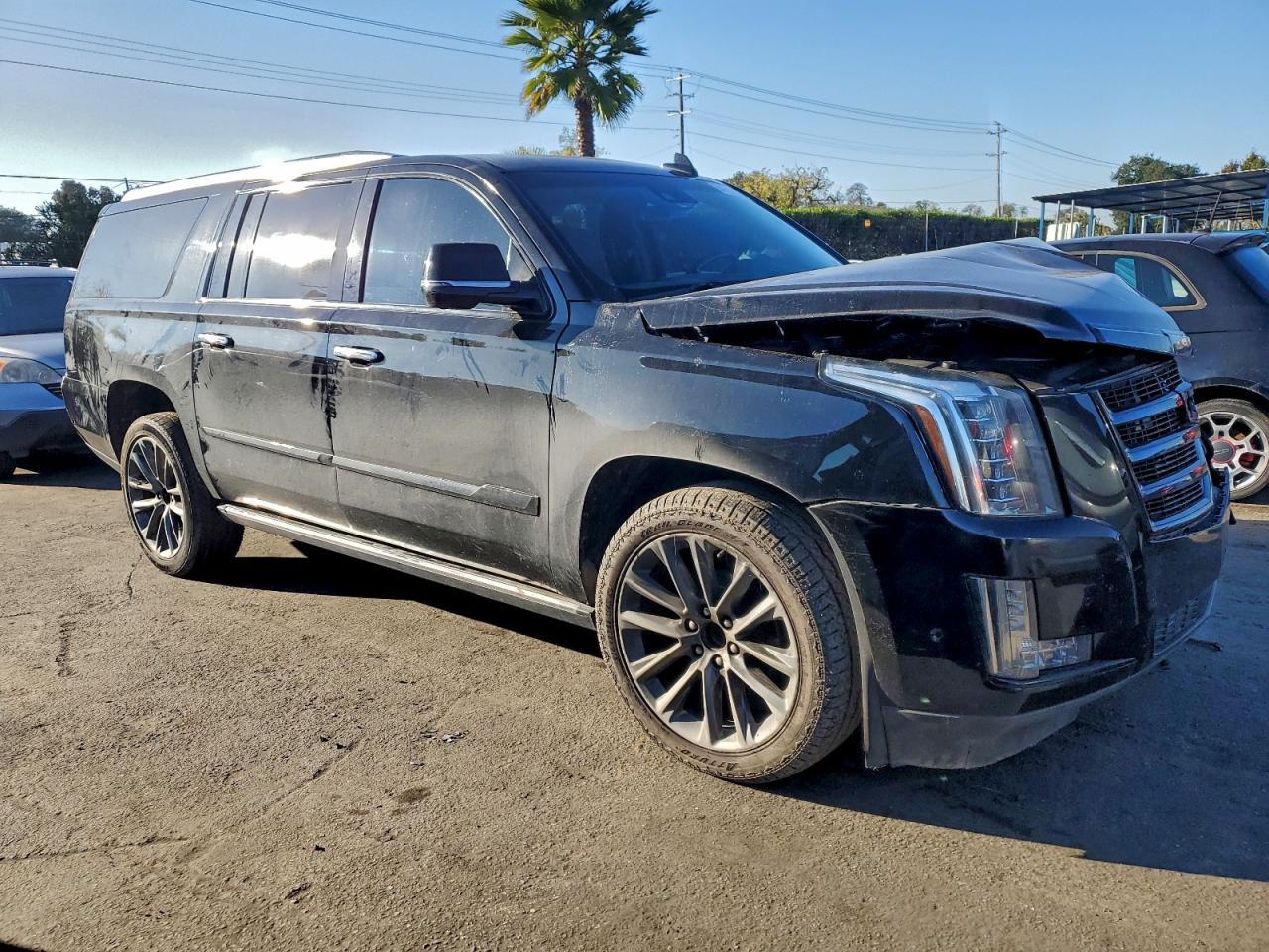 2020 CADILLAC Escalade ESV