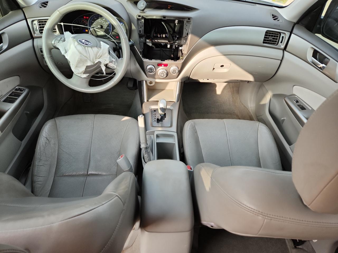 2010 SUBARU FORESTER