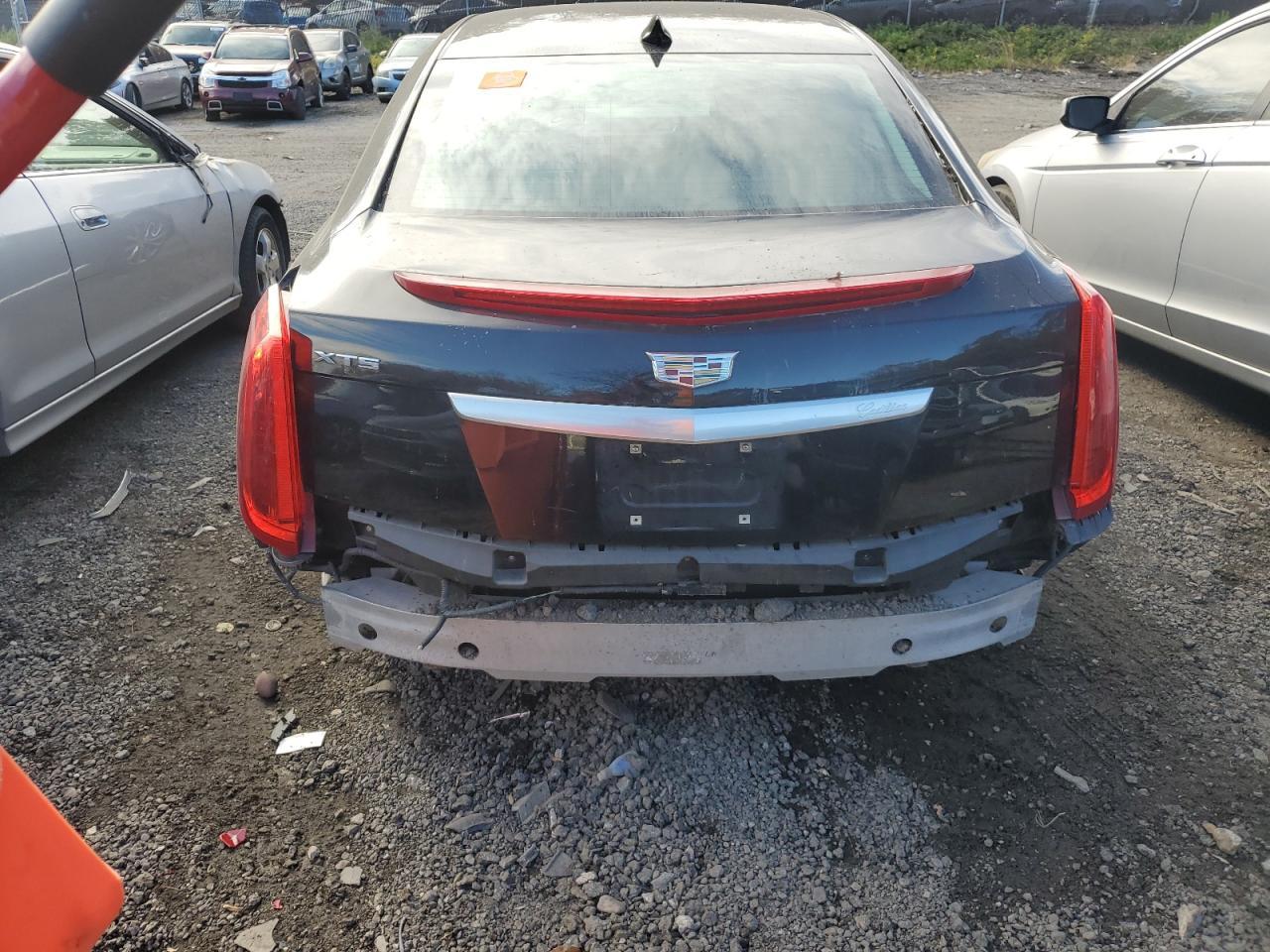 2016 CADILLAC XTS
