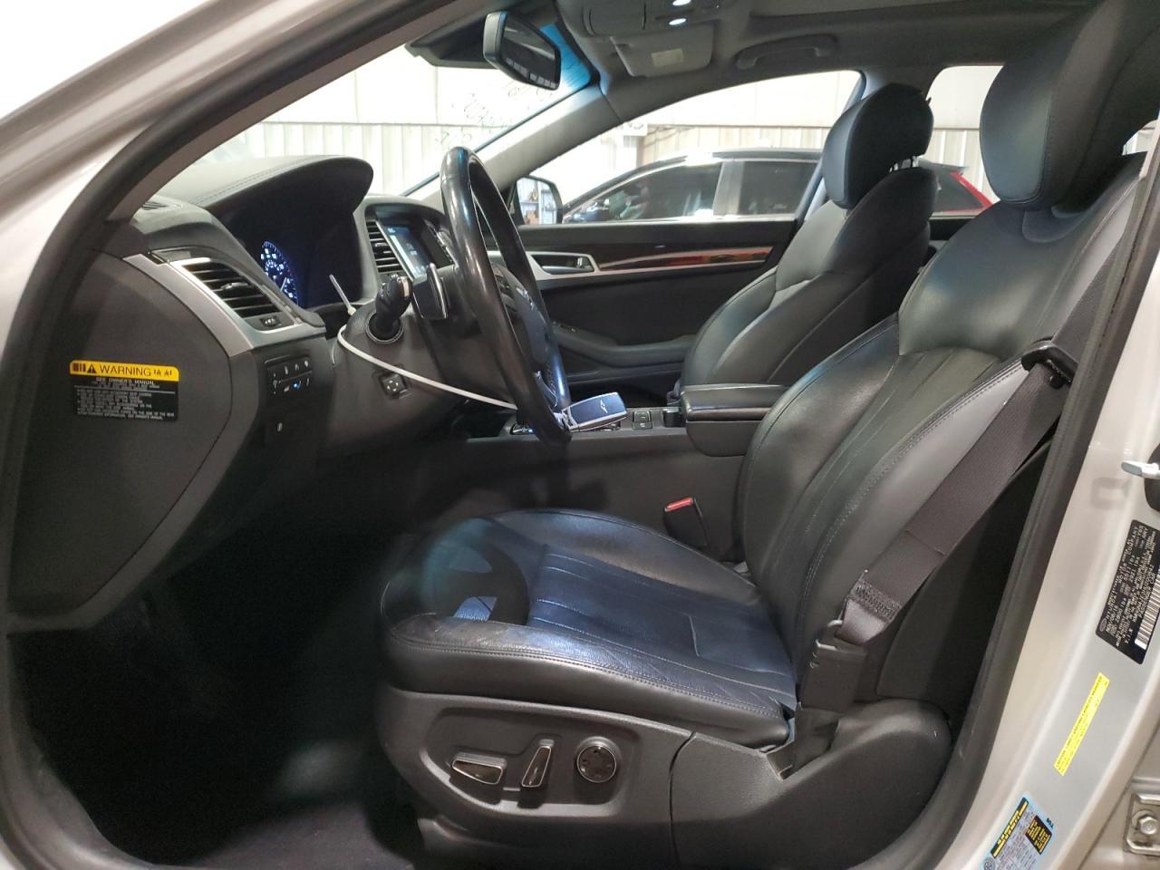 2017 GENESIS G80