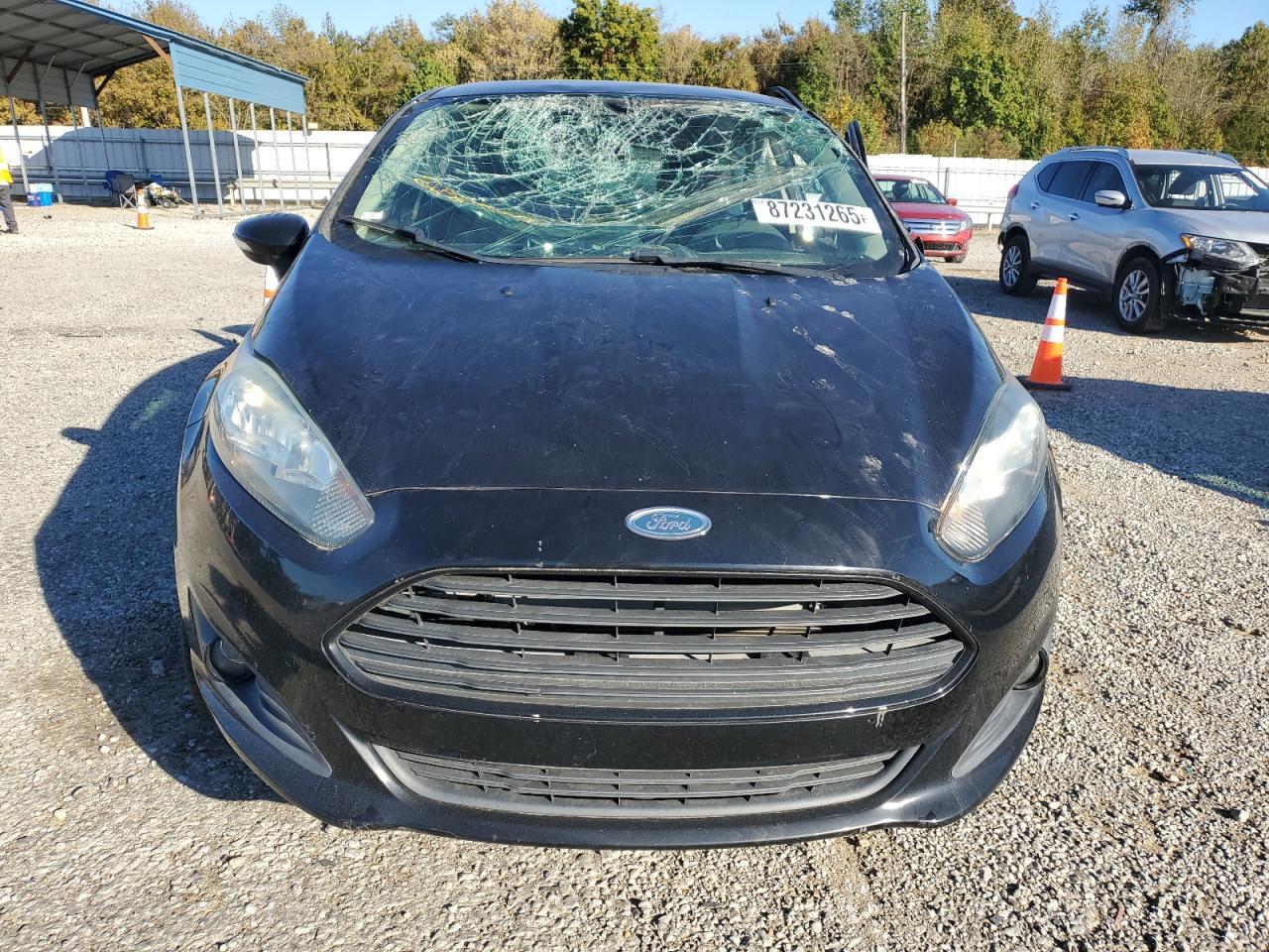 2016 FORD Fiesta