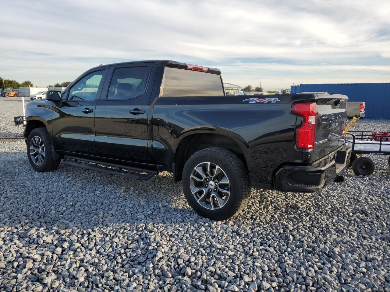 2024 CHEVROLET Silverado