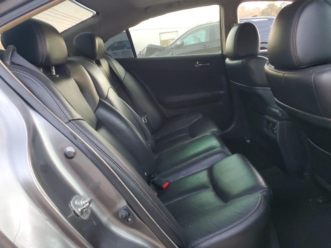 2014 NISSAN Maxima