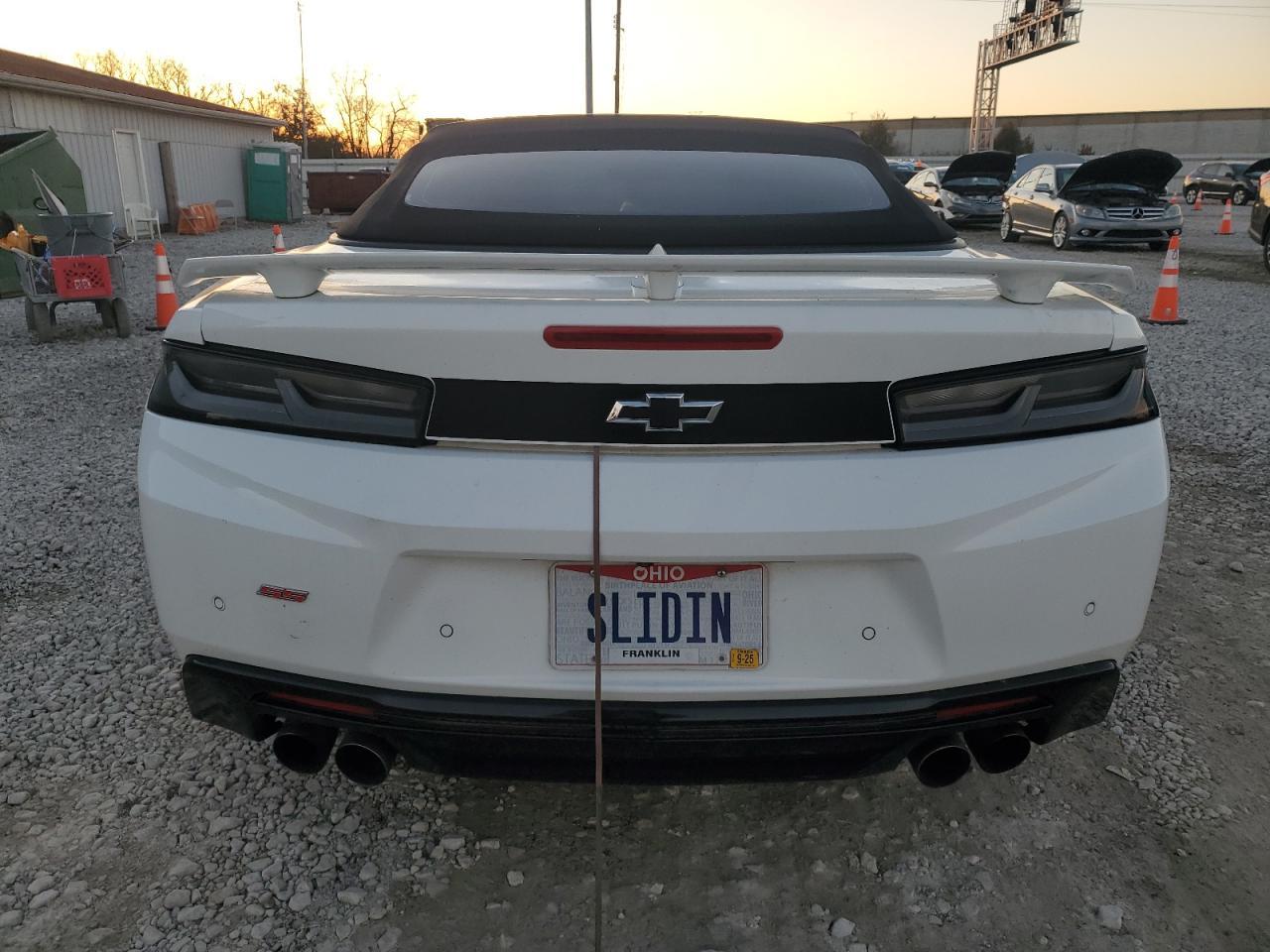 2018 CHEVROLET Camaro
