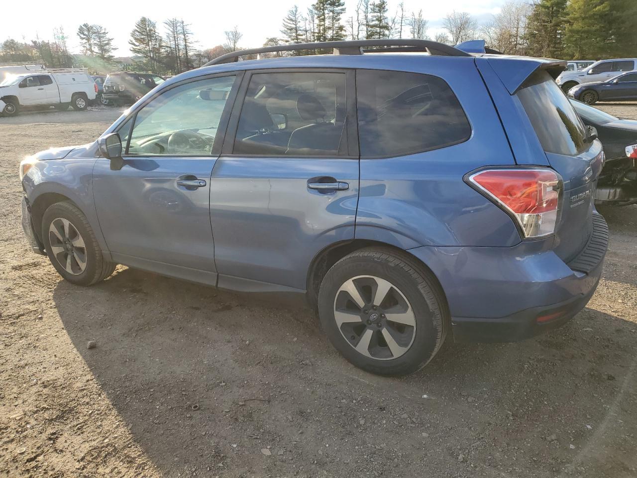 2017 SUBARU FORESTER