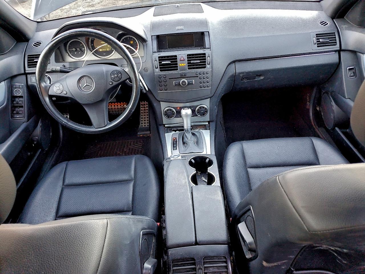 2011 MERCEDES-BENZ C-CLASS
