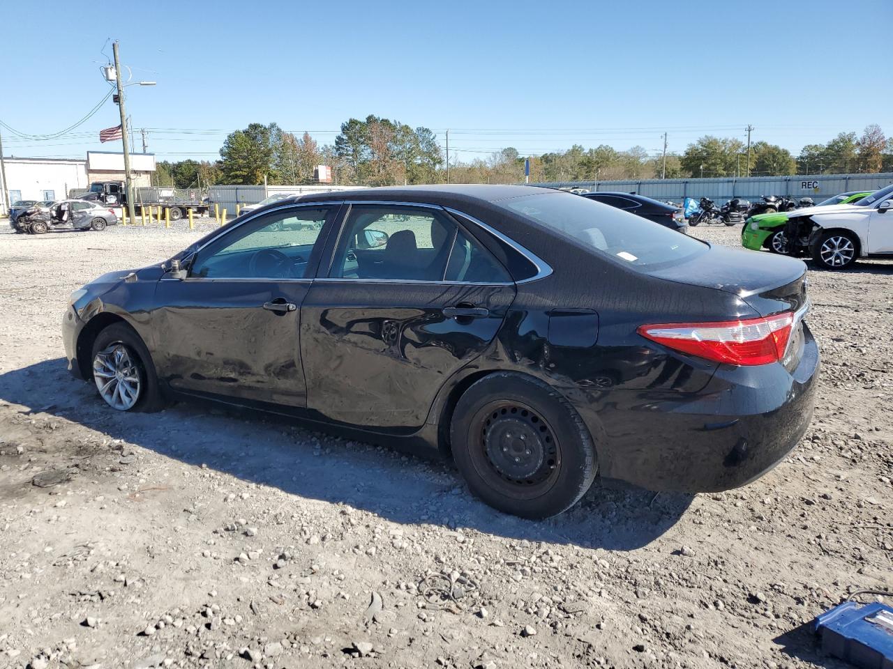 2017 TOYOTA CAMRY