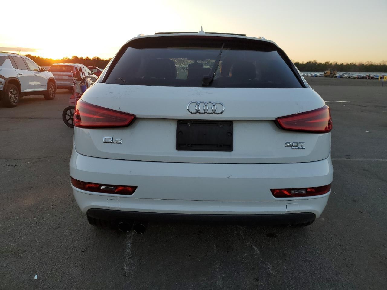 2015 AUDI Q3