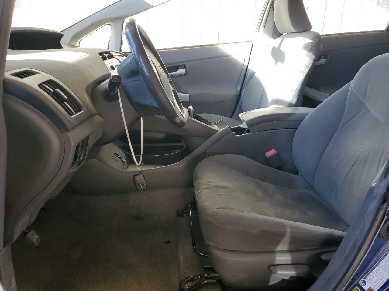 2011 TOYOTA PRIUS