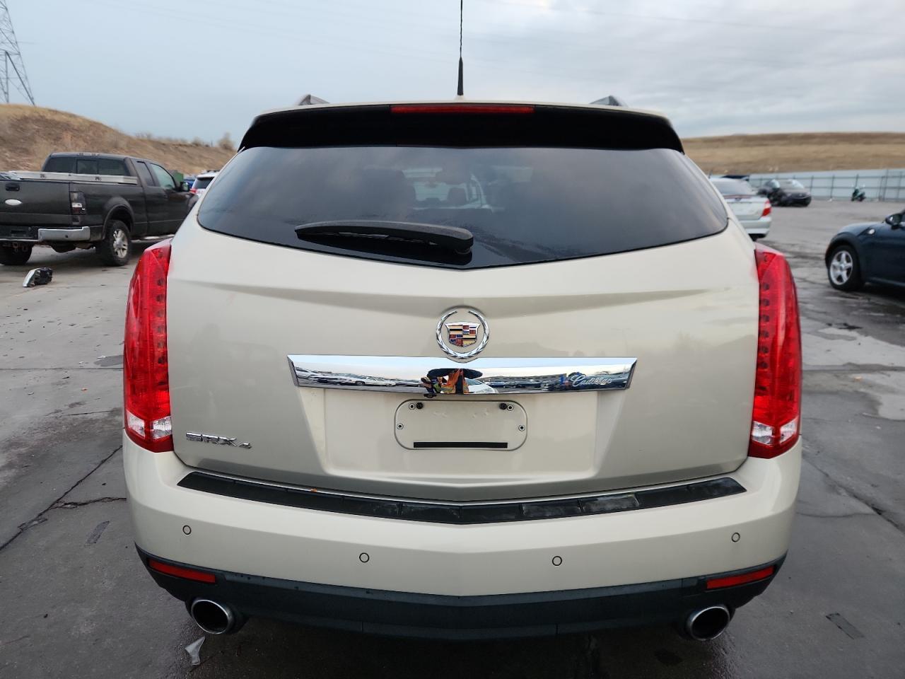 2011 CADILLAC SRX