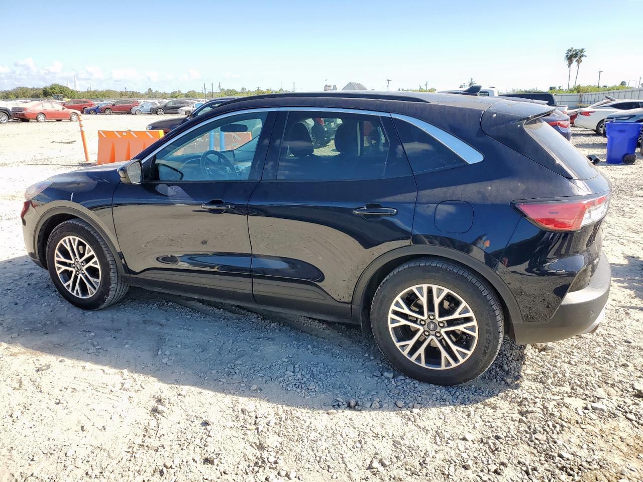 2021 FORD ESCAPE