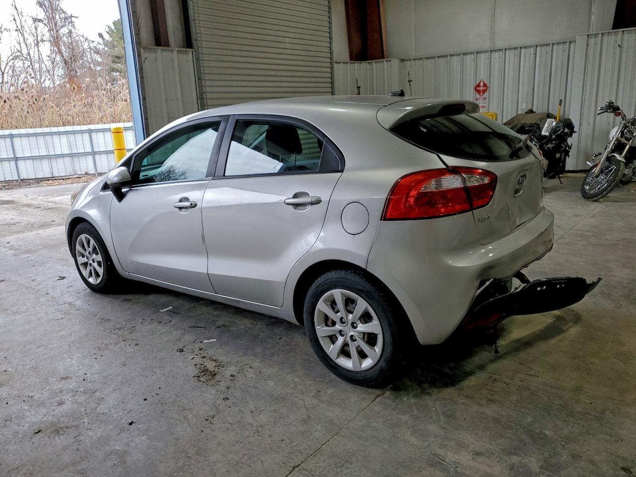 2013 KIA RIO