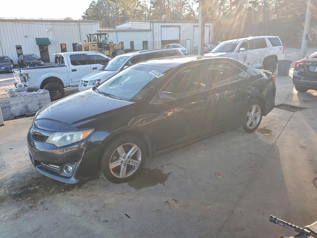 2013 TOYOTA CAMRY