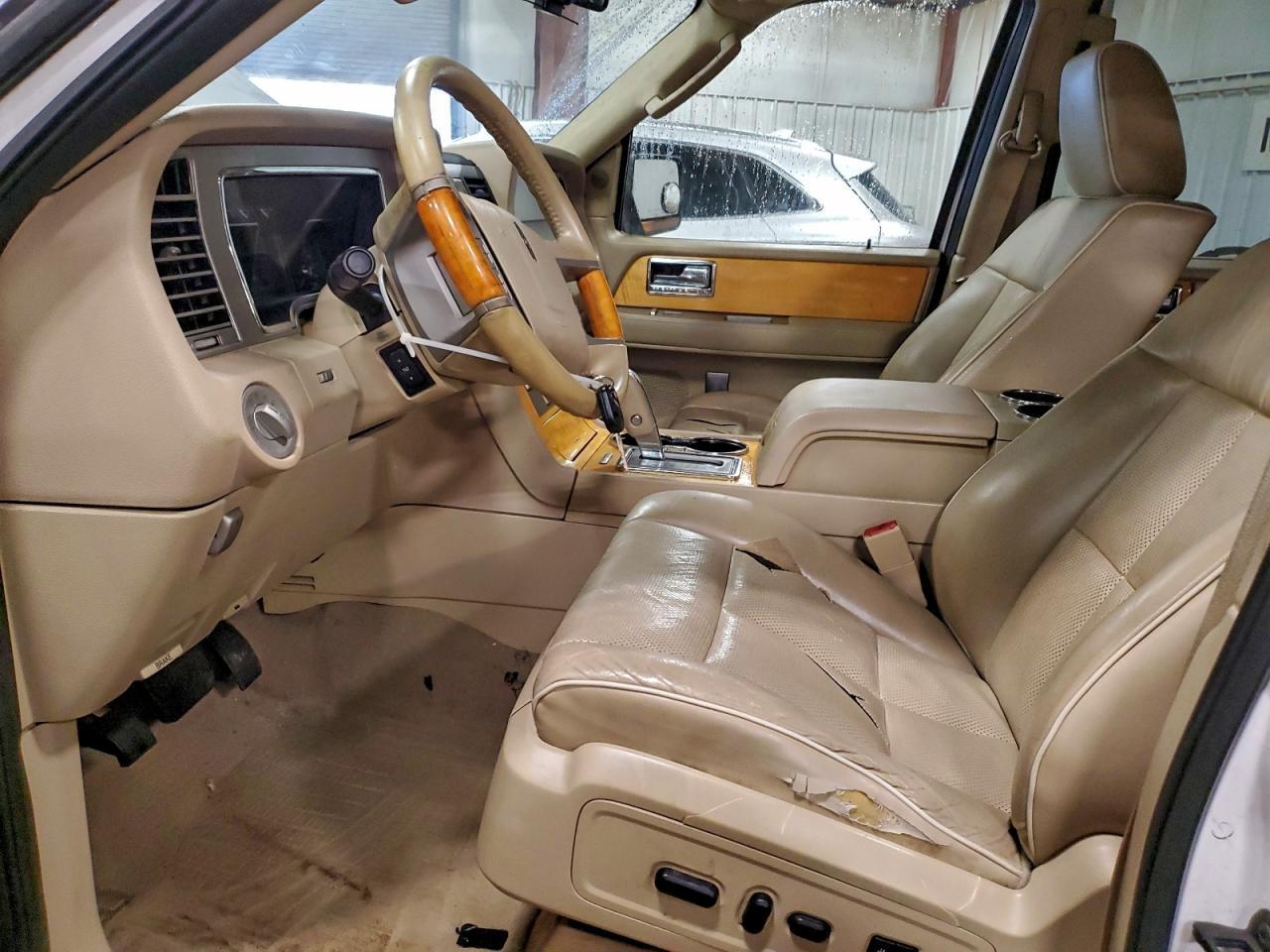 2009 LINCOLN Navigator
