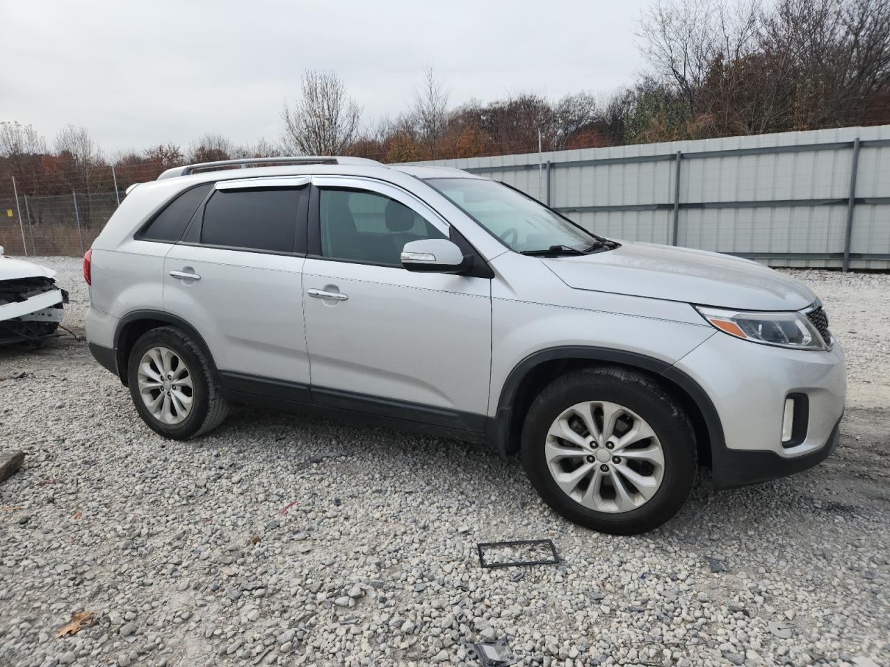 2015 KIA SORENTO