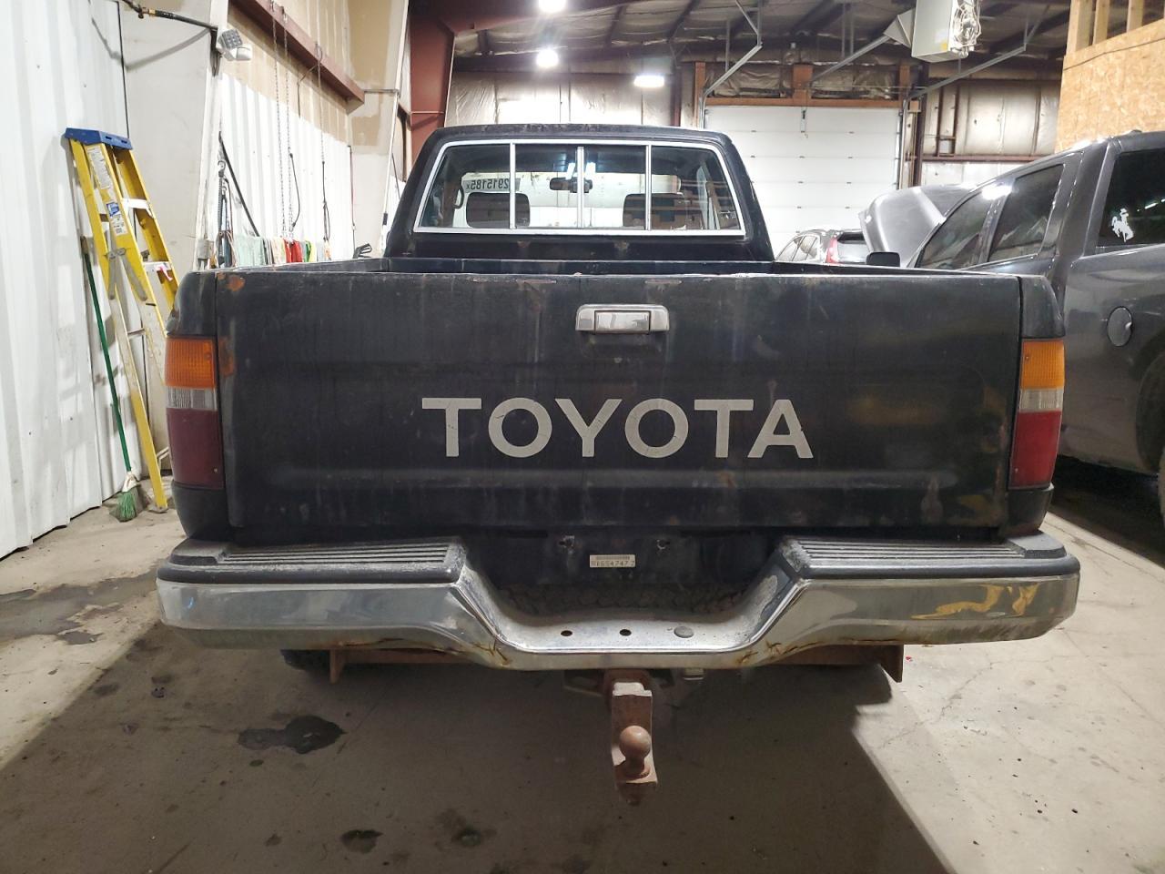 1992 TOYOTA Pickup