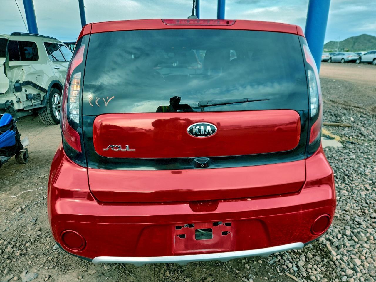 2017 KIA SOUL