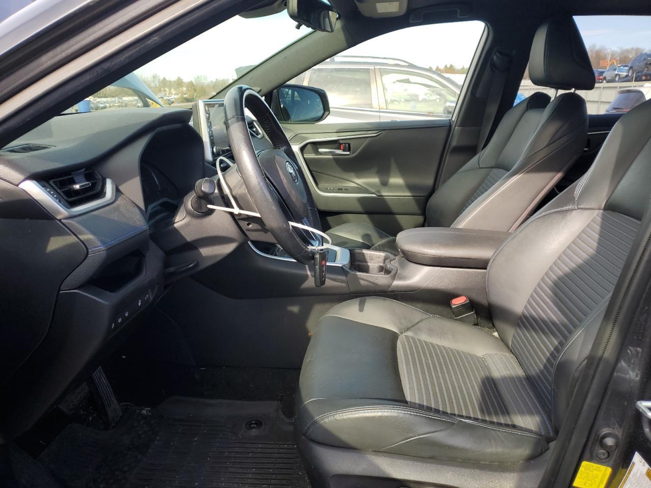 2020 TOYOTA RAV4