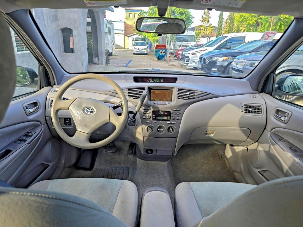 2002 TOYOTA PRIUS