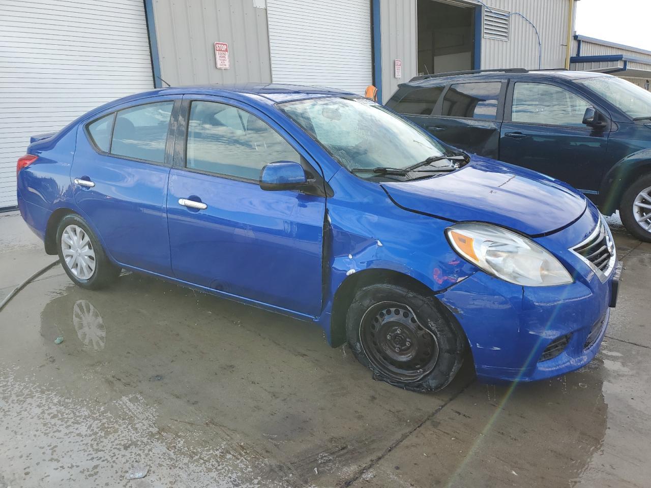 2014 NISSAN VERSA