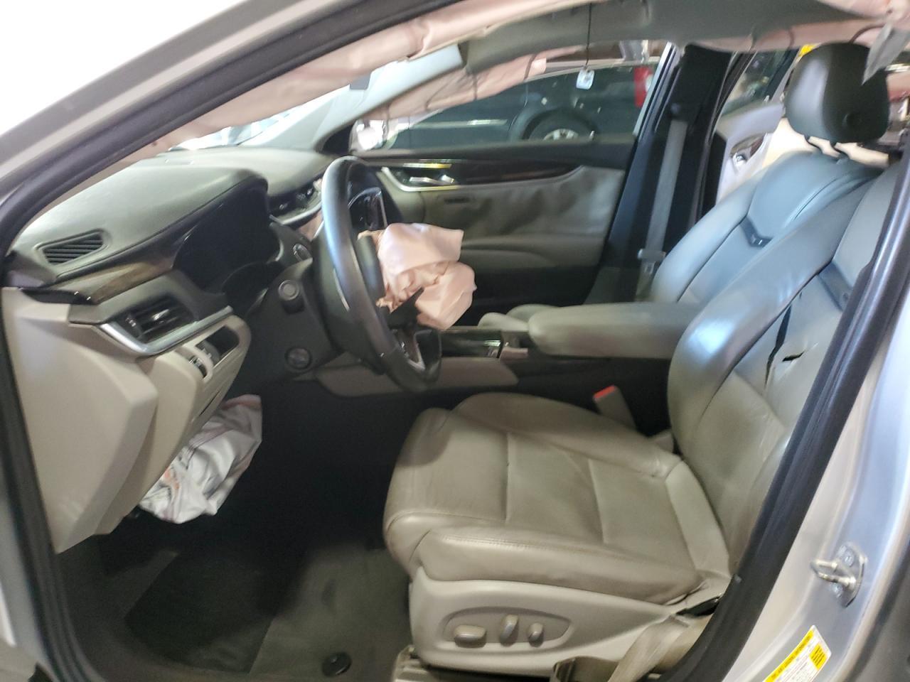 2015 CADILLAC XTS