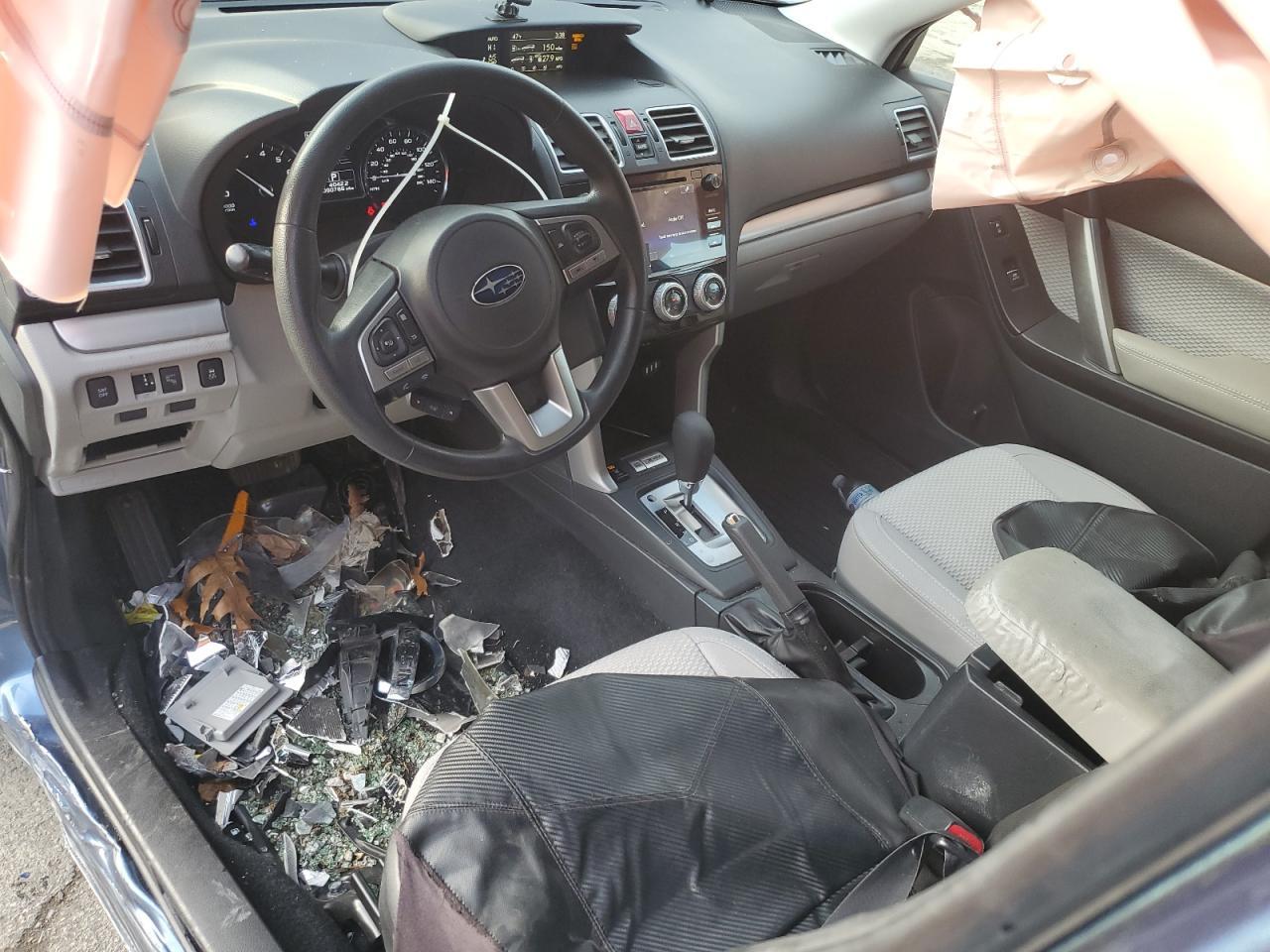2017 SUBARU FORESTER