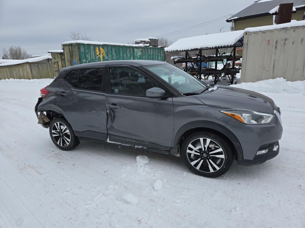 2018 NISSAN KICKS