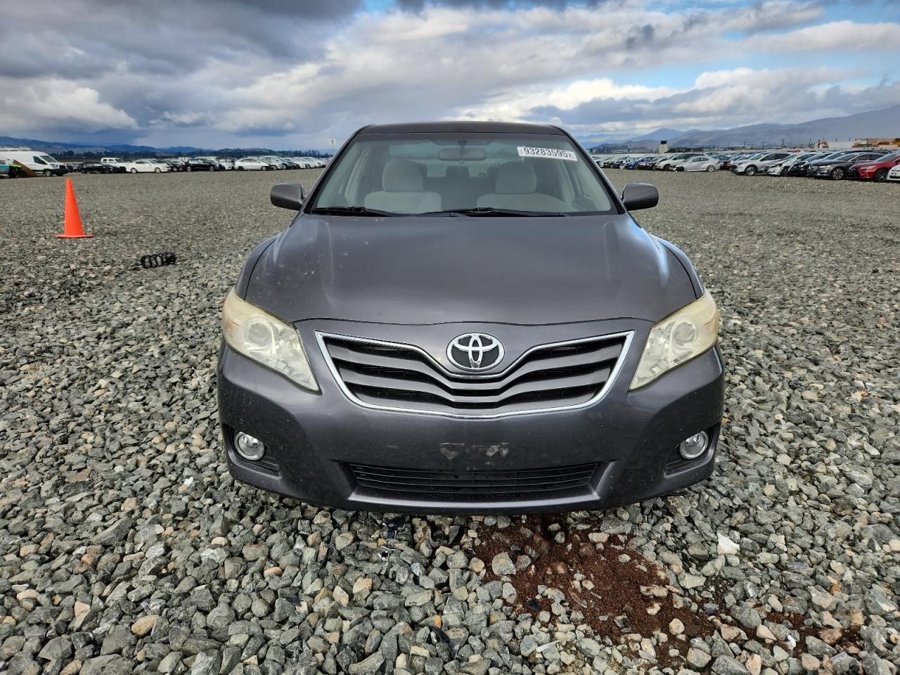 2011 TOYOTA CAMRY