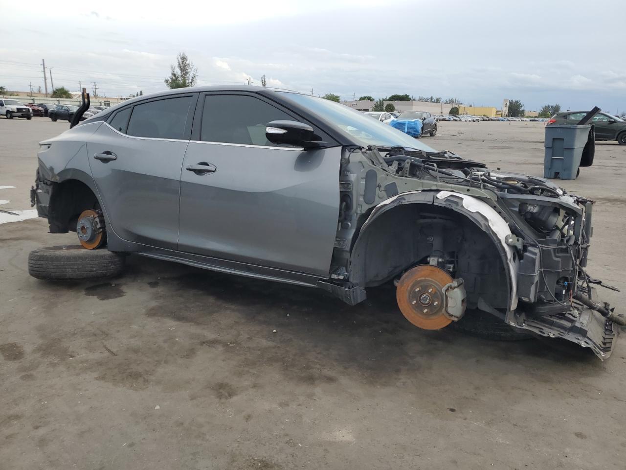 2021 NISSAN Maxima