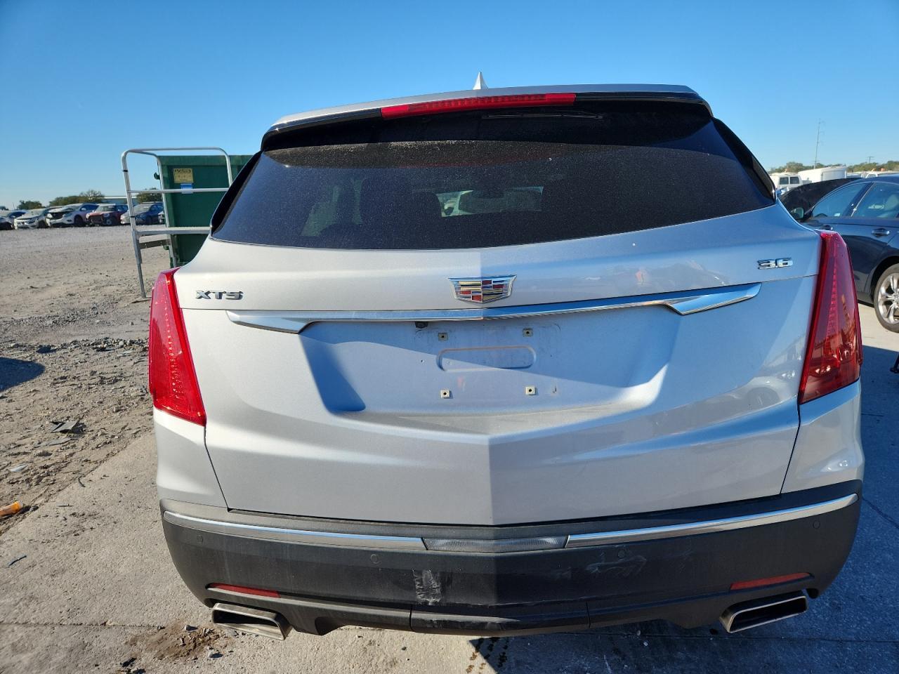 2017 CADILLAC XT5