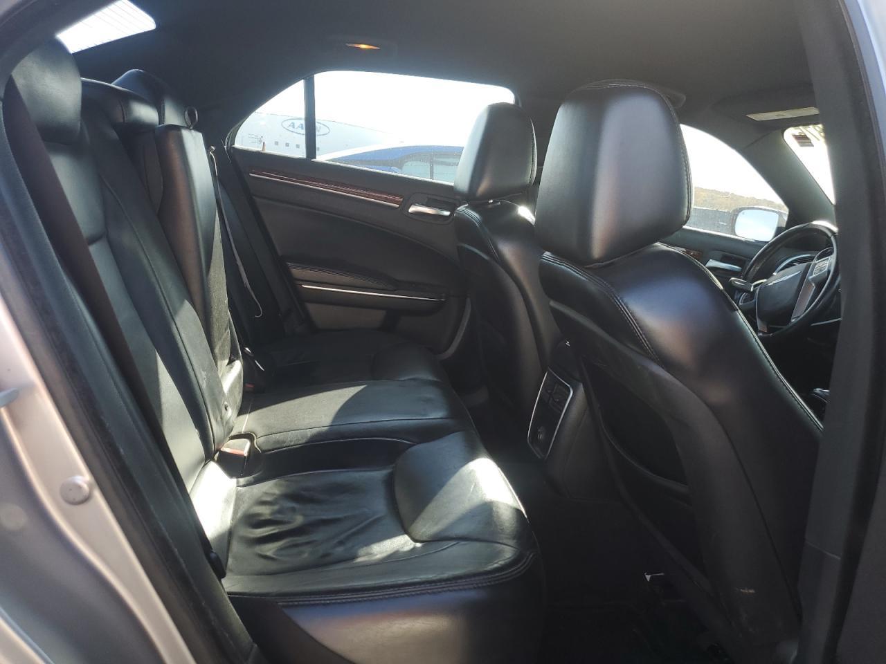2014 CHRYSLER 300