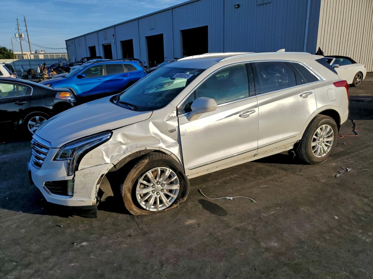 2019 CADILLAC XT5