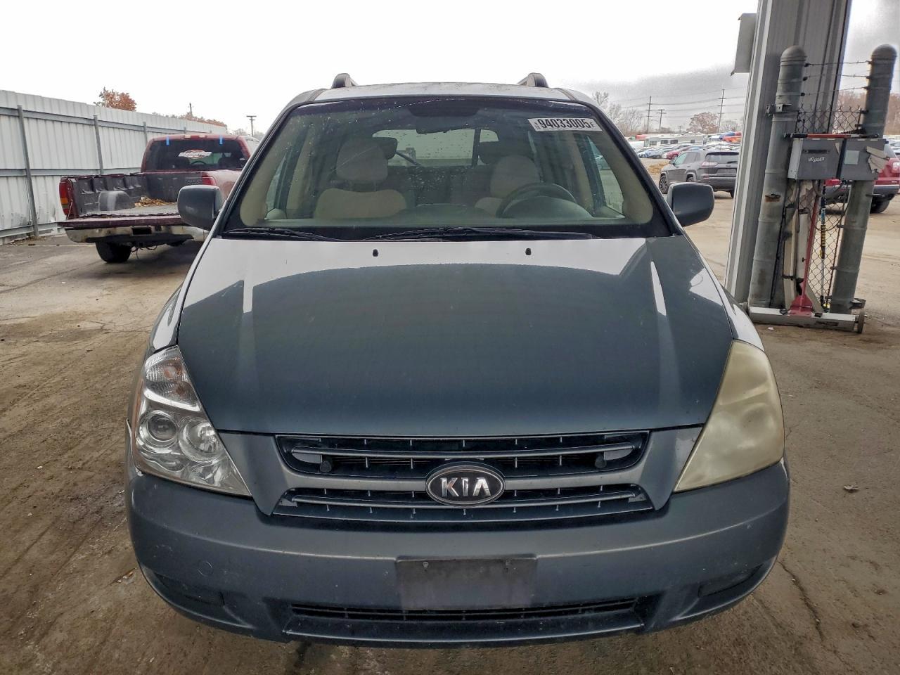 2008 KIA SEDONA