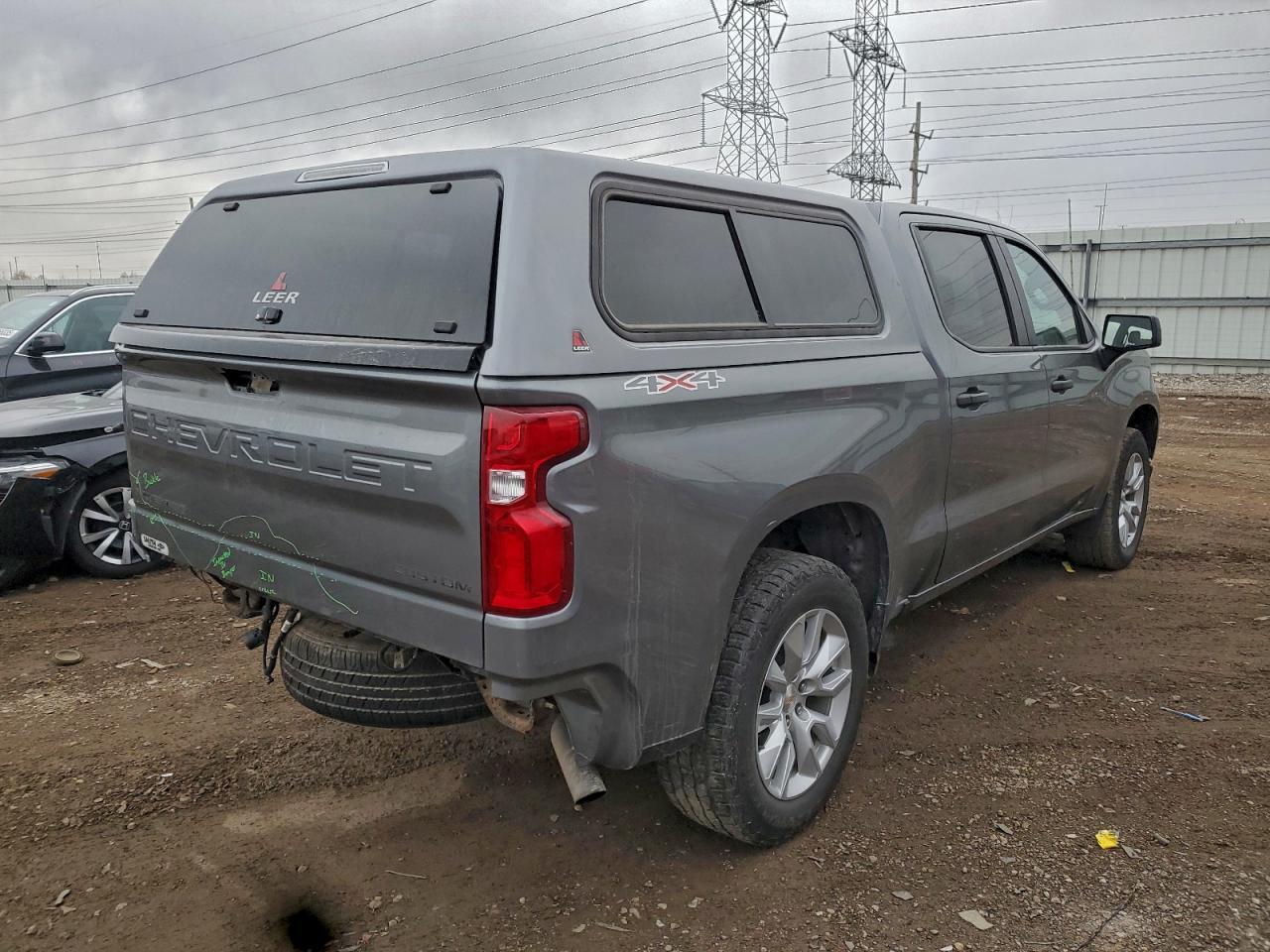 2021 CHEVROLET Silverado