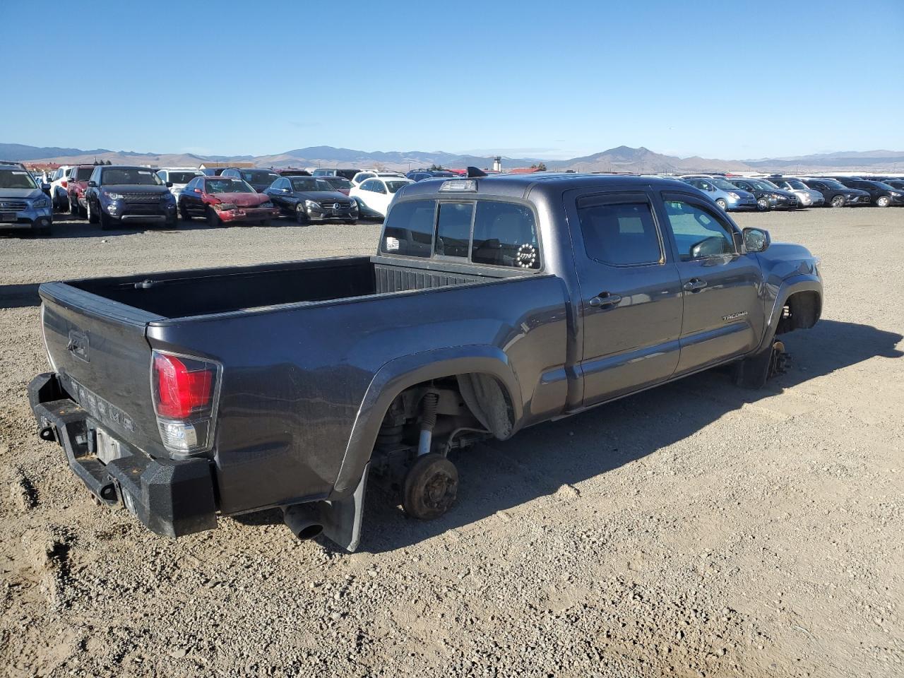 2016 TOYOTA TACOMA