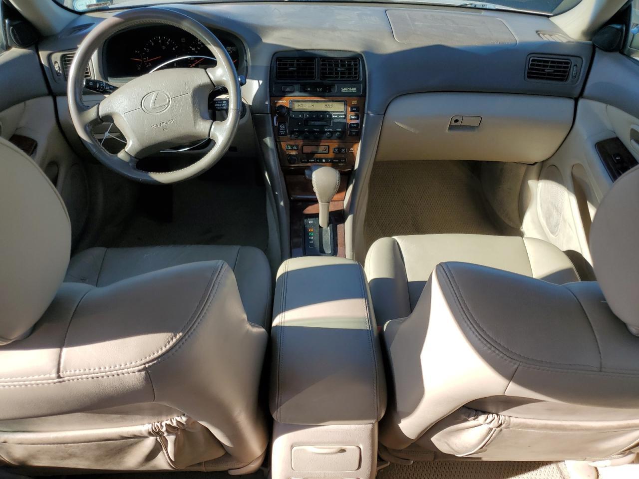 2001 LEXUS Es 300