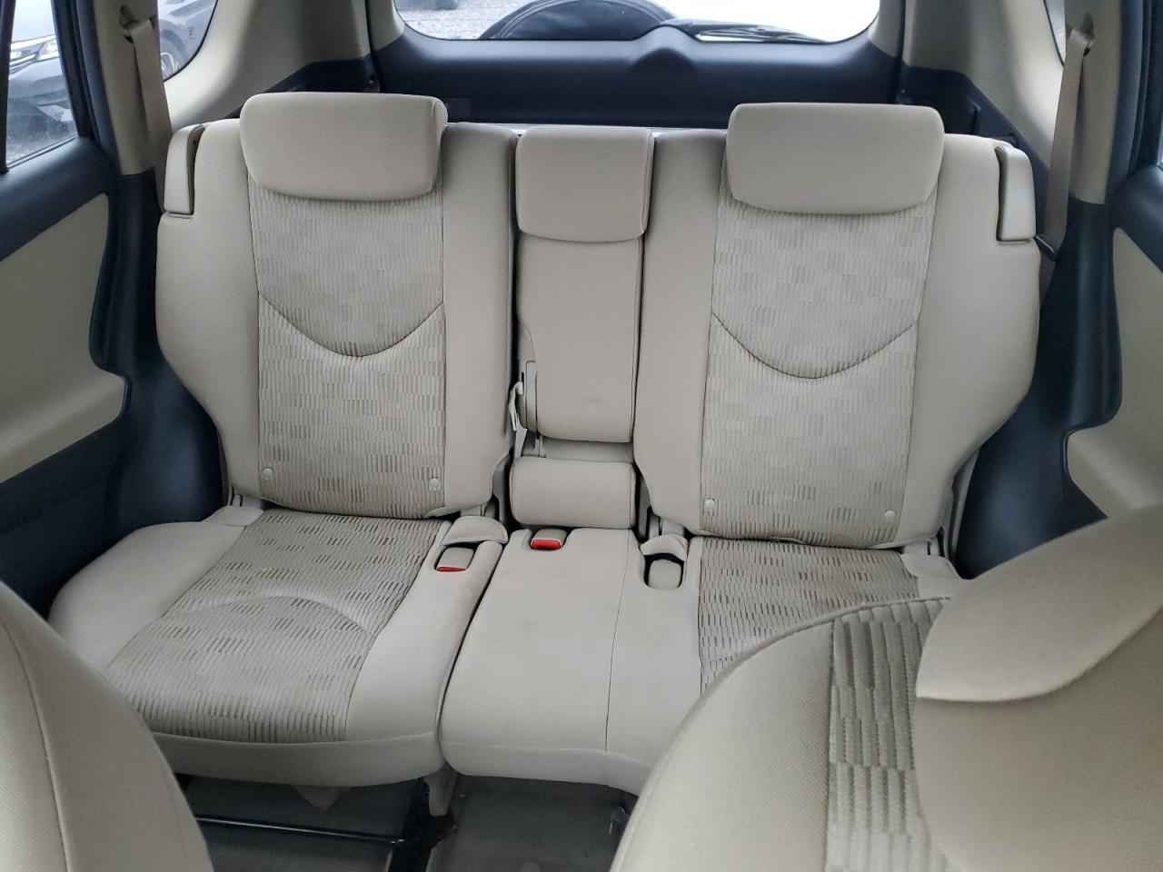 2011 TOYOTA RAV4