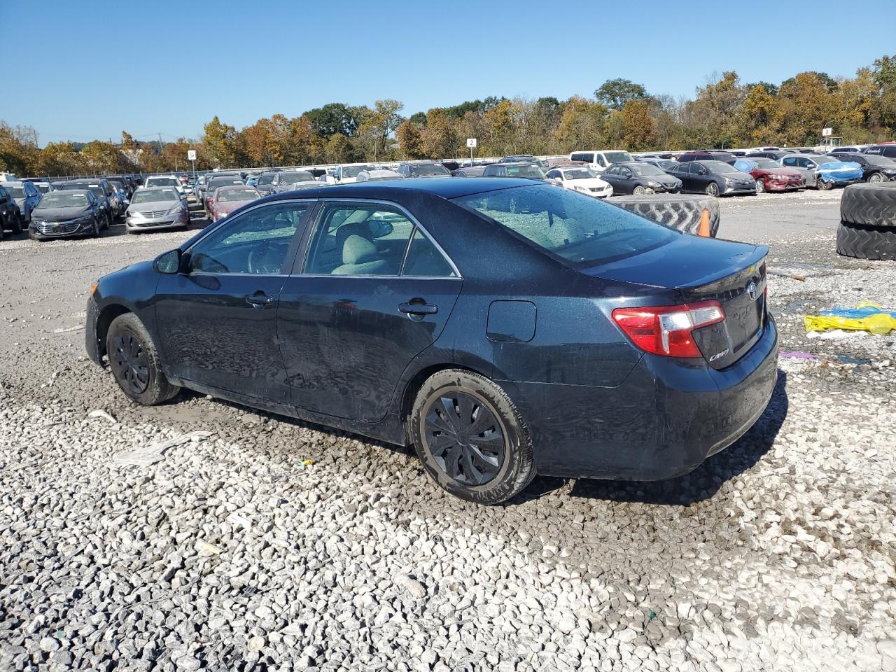 2014 TOYOTA CAMRY