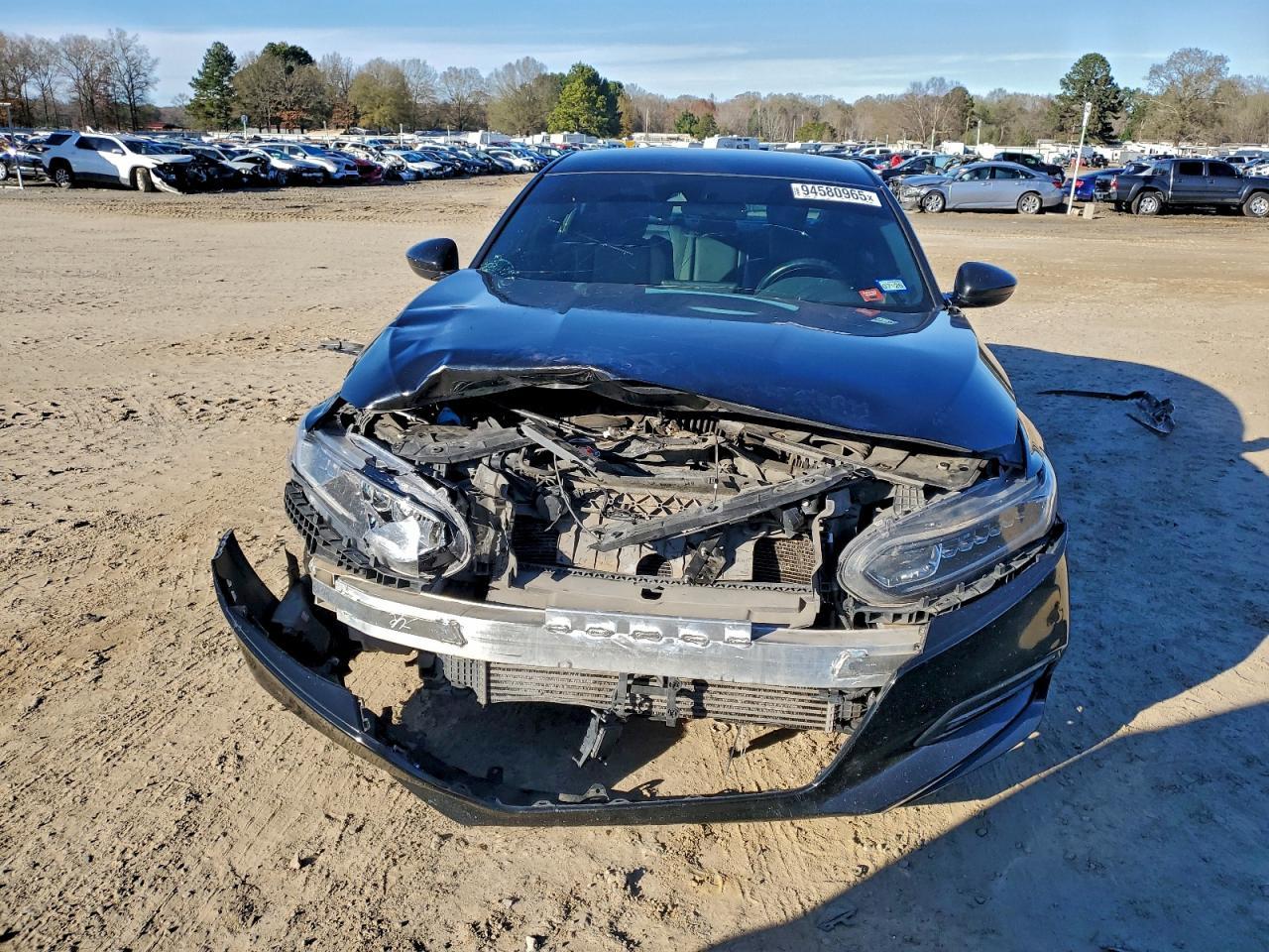 2018 HONDA ACCORD