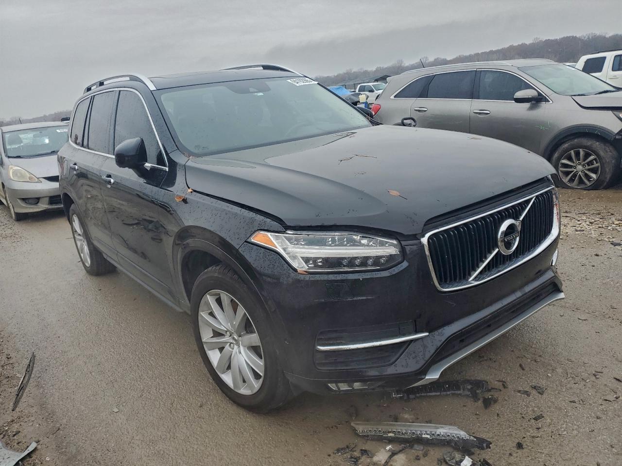 2016 VOLVO XC90
