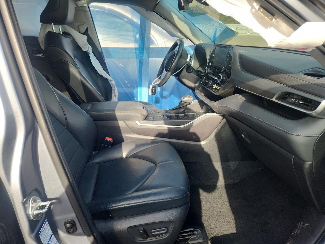 2021 TOYOTA HIGHLANDER