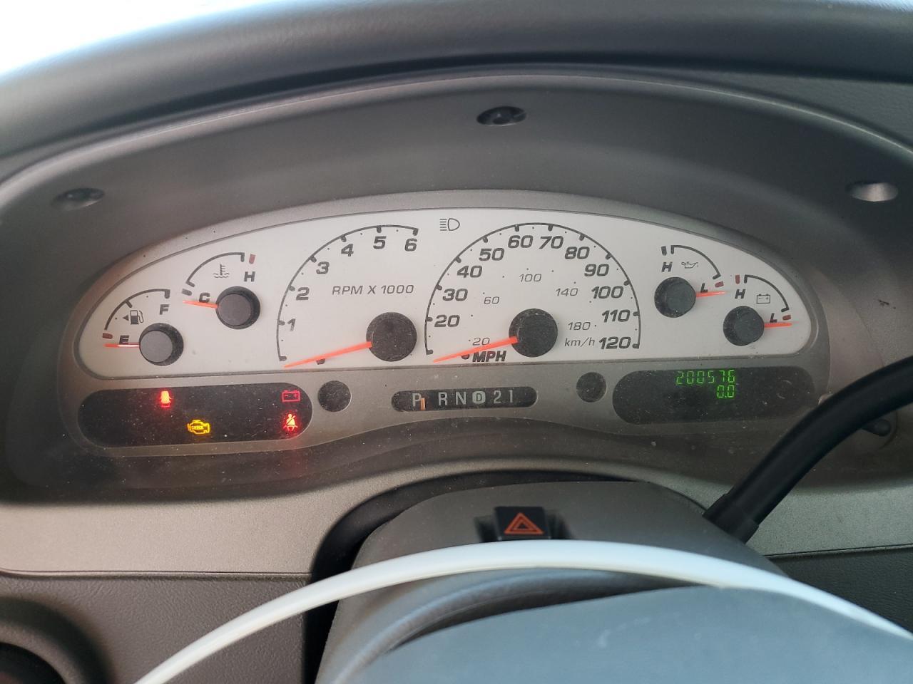 2004 FORD Explorer Sport Trac