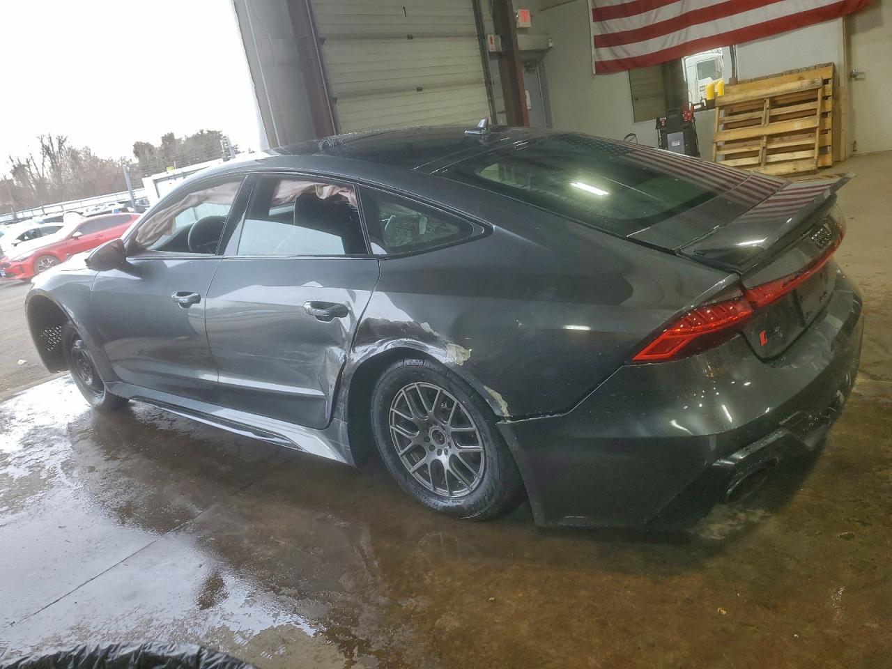 2021 AUDI RS7
