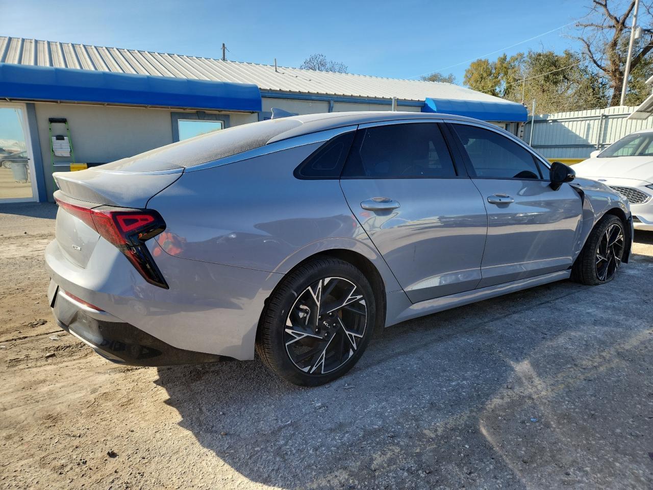 2025 KIA K5