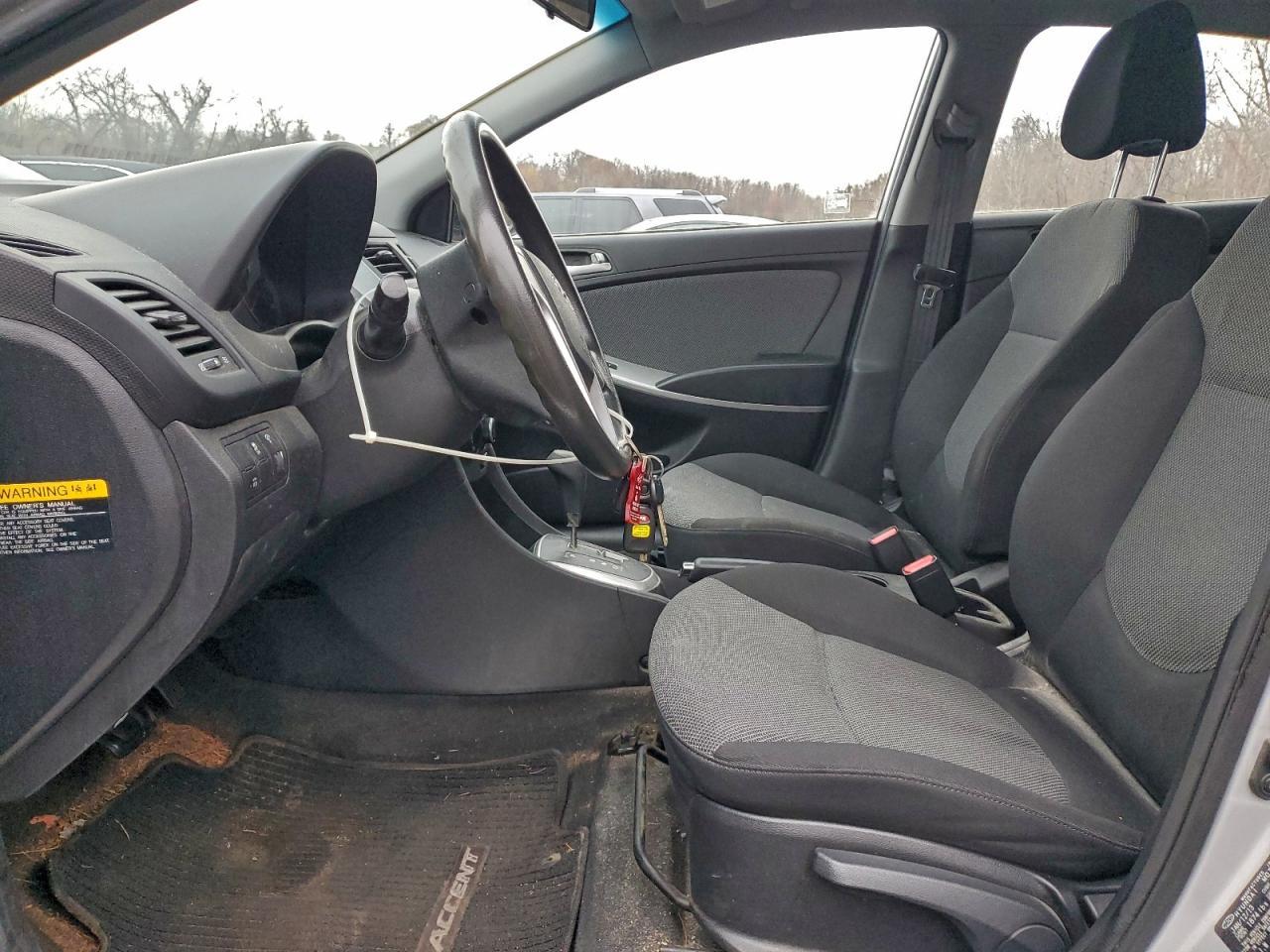 2013 HYUNDAI ACCENT