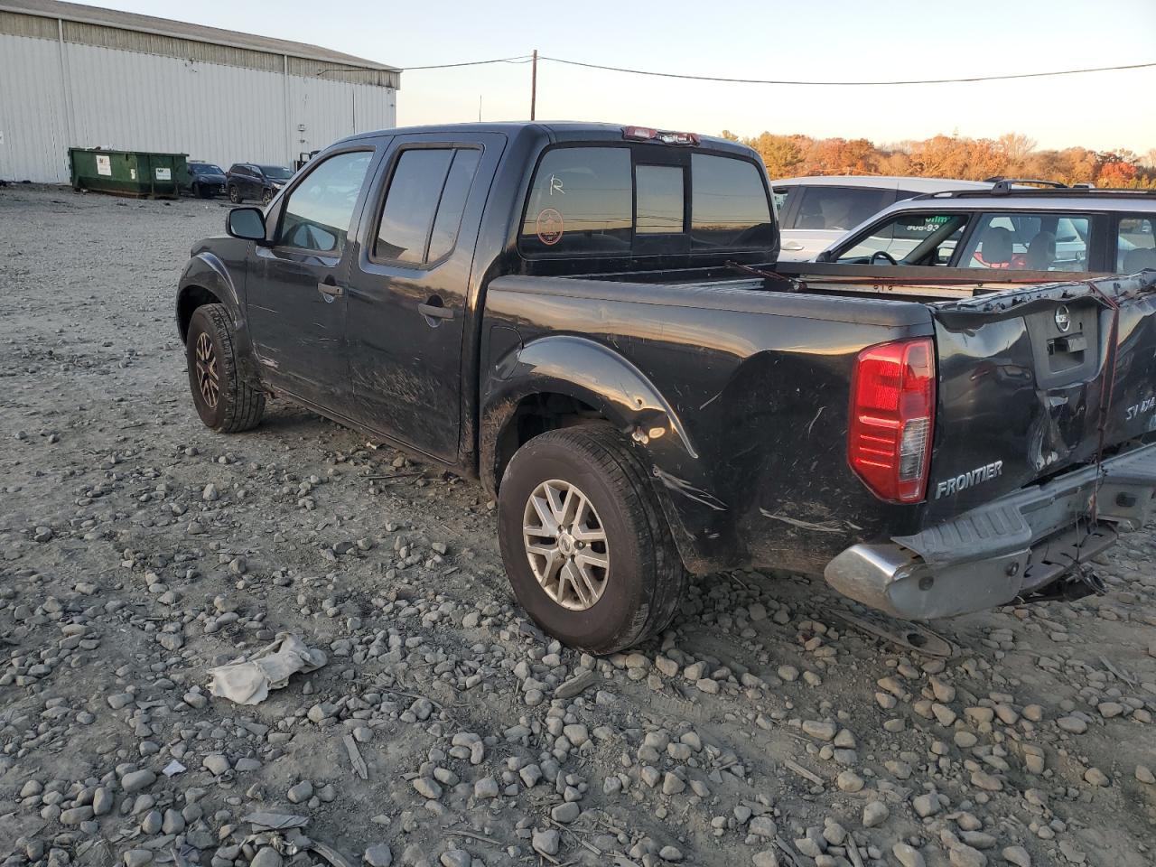 2017 NISSAN Frontier