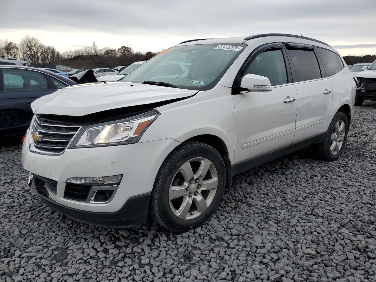 2017 CHEVROLET TRAVERSE